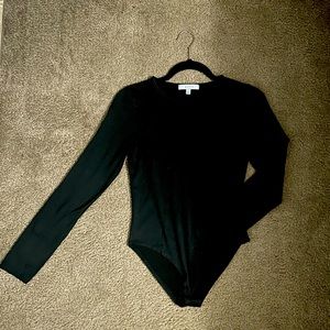 GAZE // BLACK LONG SLEEVE BODYSUiT // SMALL